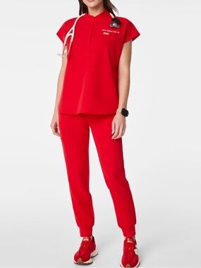 Figs Pop Red Women's Scrub Set